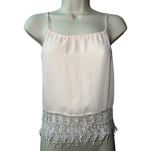Staring at Stars Tops - Anthropologie Staring At‎ Stars Blush Pink Cami Top XS Lace Trim Spaghetti Strap